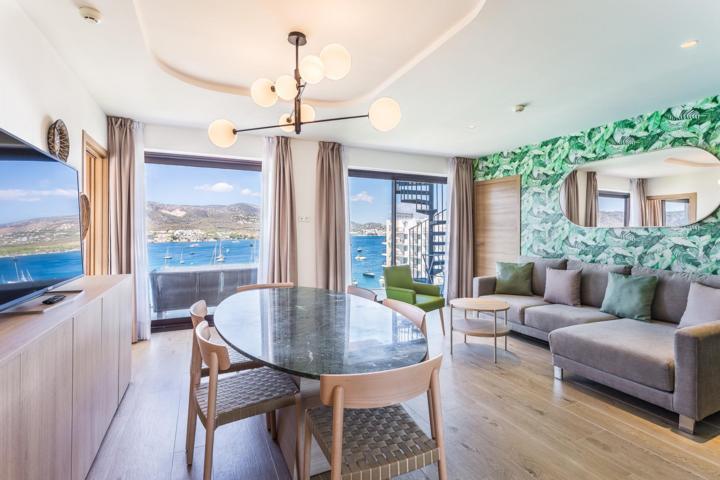 Master Suite - 2 Adultos
